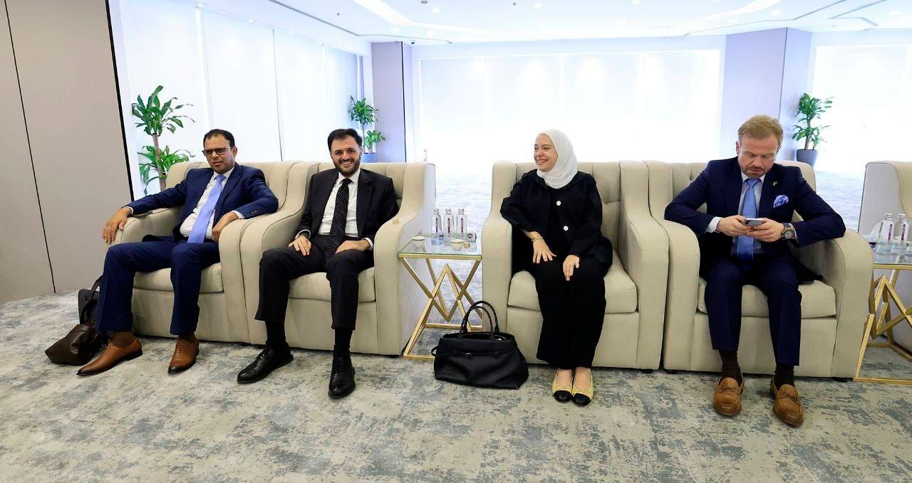 رئيس هيئة الاستثمار السورية المهندس طلال الهلالي يشارك في لقاء النخب السورية في المملكة العربية السعودية