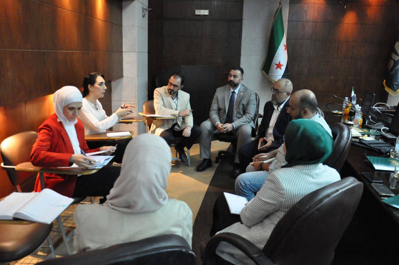 هيئة الاستثمار تبحث مع وزارة الطاقة تعزيز التعاون في مجال طرح مشاريع الطاقة للاستثمار